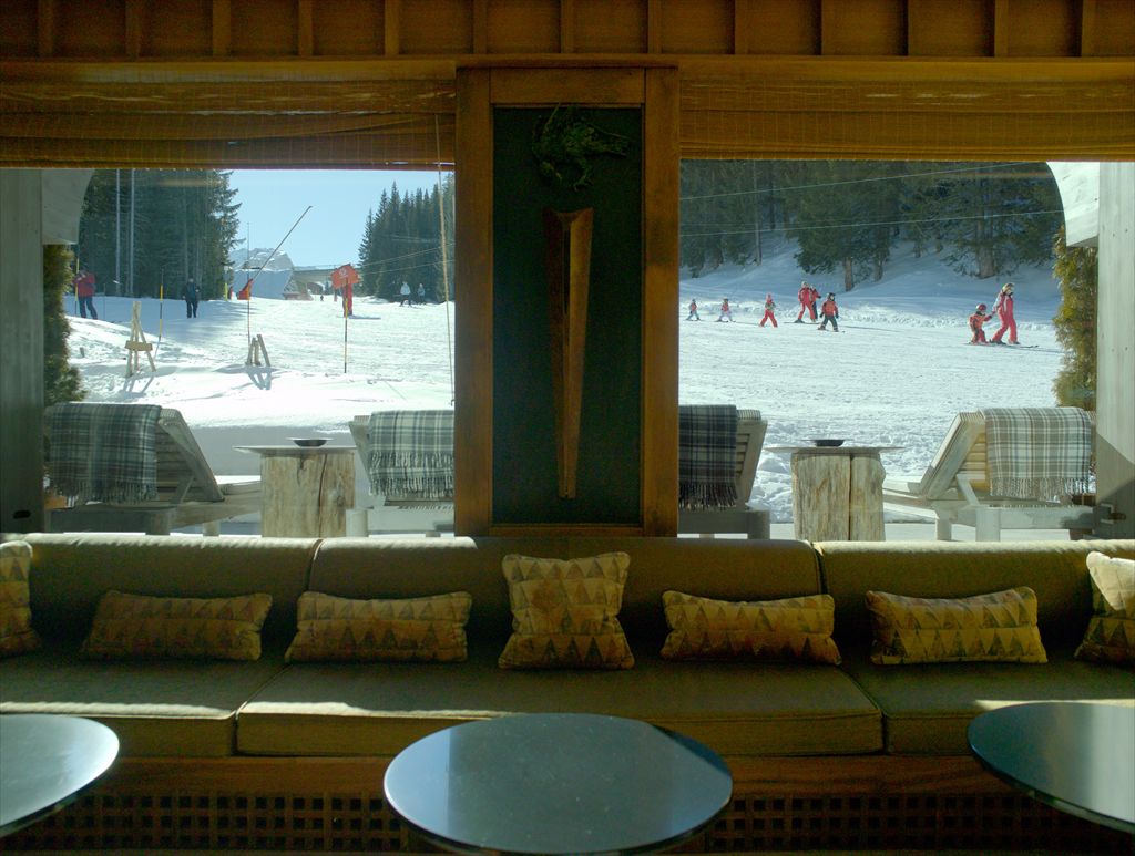 R-RS440_Le Mélézin Salon & Bellecote Ski Slope-lpr   